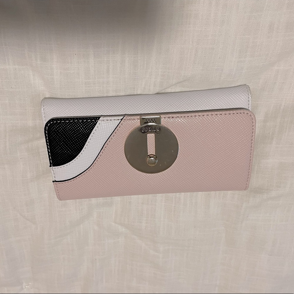 GUESS wallet BRAND NEW